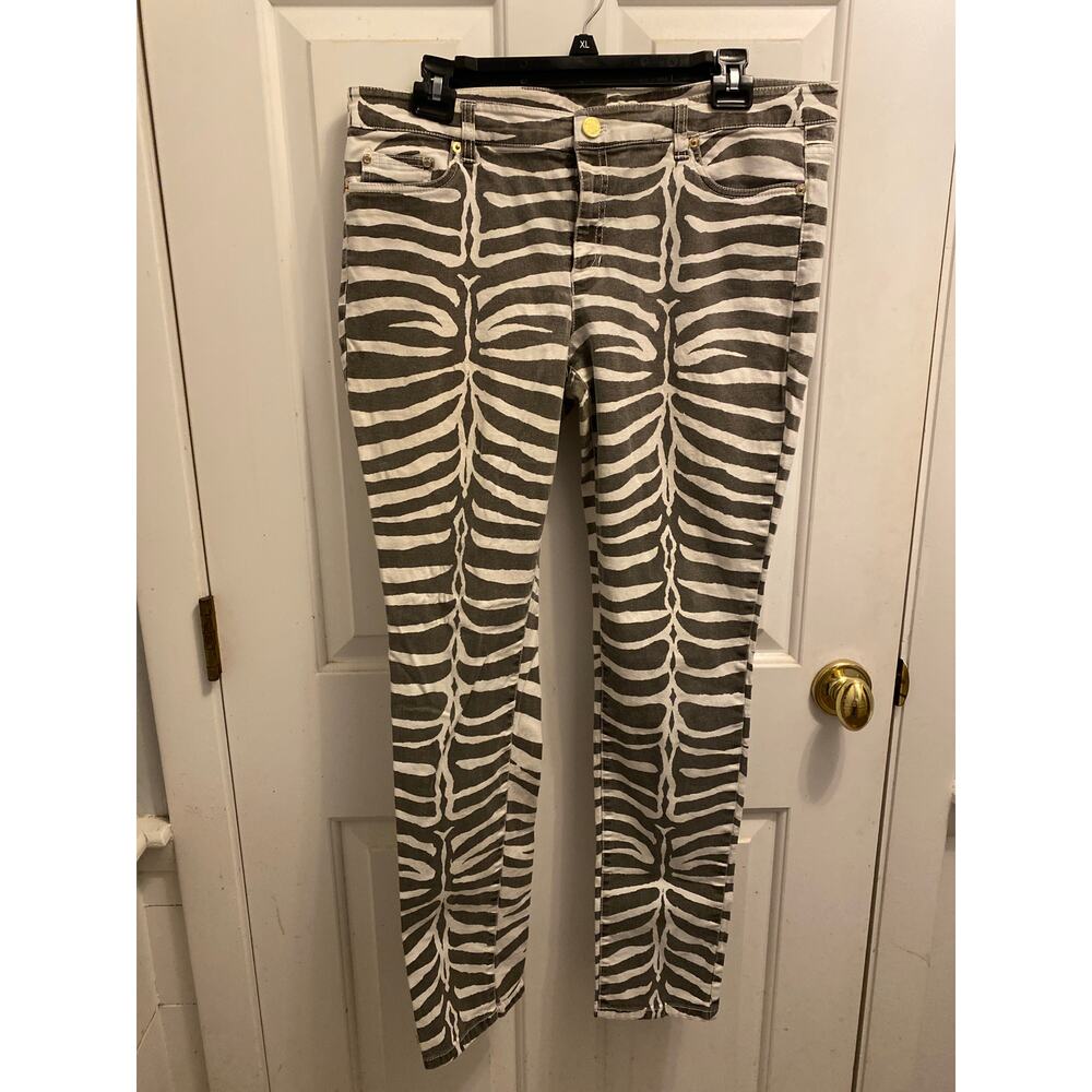 Michael Kors Women's Size 12 Zebra Print Stretch Ankle Length Pants Gray  White